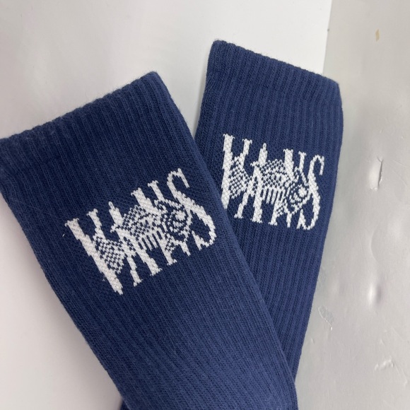 VANS "Off The Wall" socks 
New with the tag authentic Vans socks (1 pair) - Picture 14 of 16